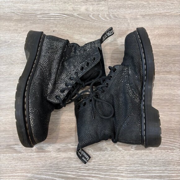 Dr. Martens Black Pascal Combat Boots AW004 Silver Print Sz US 6 - Picture 3 of 9